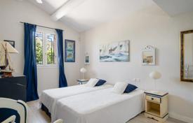Villa – Saint-Tropez, Cote d'Azur (Fransız Rivierası), Fransa. 4,500,000 €