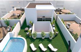 2 odalılar çatı dairesi 169 m² Torrevieja'da, İspanya. 349,000 €