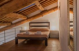 4 odalılar daire Lucca'da, İtalya. 1,200,000 €