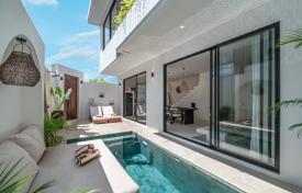 2 odalılar villa 107 m² Batu Bolong Beach'da, Endonezya. $235,000