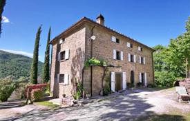 16 odalılar villa 473 m² Perugia'da, İtalya. 1,150,000 €