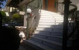 4 odalılar şehir içinde müstakil ev 250 m² Panorama'da, Yunanistan. 685,000 €