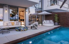 3 odalılar şehir içinde müstakil ev 644 m² Marbella'da, İspanya. 3,995,000 €
