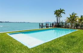 5 odalılar villa 230 m² Miami sahili'nde, Amerika Birleşik Devletleri. 1,983,000 €