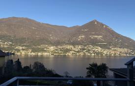 5 odalılar daire Torno'da, İtalya. 450,000 €