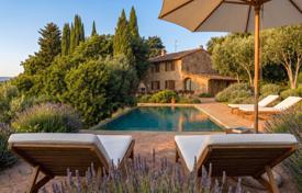 10 odalılar köşk 244 m² Torrita di Siena'da, İtalya. 1,750,000 €