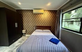 3 odalılar villa 180 m² Pattaya'da, Tayland. $236,000