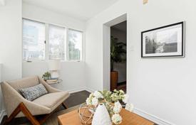 5 odalılar daire Kingston Road'da, Kanada. C$2,104,000