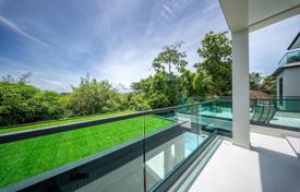 6 odalılar villa 700 m² Pattaya'da, Tayland. $1,487,000
