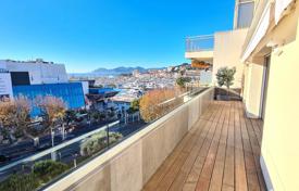 Çatı dairesi – Cannes, Cote d'Azur (Fransız Rivierası), Fransa. 2,500,000 €