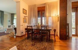 3 odalılar daire 200 m² Pisa'da, İtalya. 980,000 €