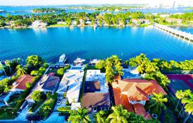 Villa – Miami sahili, Florida, Amerika Birleşik Devletleri. $3,895,000