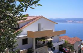Şehir içinde müstakil ev – Omis, Split-Dalmatia County, Hırvatistan. 800,000 €