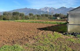 Arsa Forte dei Marmi'de, İtalya. 2,000,000 €