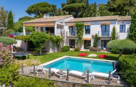 20 odalılar villa La Croix-Valmer'da, Fransa. 25,000 € haftalık