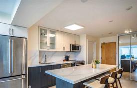 5 odalılar daire Scarborough'da, Kanada. C$710,000