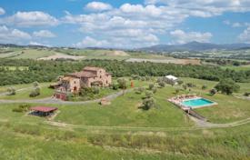 26 odalılar köşk 1000 m² Montecatini Val di Cecina'da, İtalya. Price on request