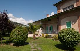 Villa – Querceta, Toskana, İtalya. $10,500 haftalık