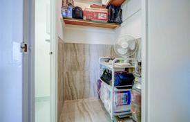 2 odalılar daire Scarborough'da, Kanada. C$695,000