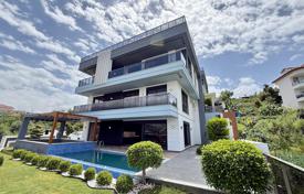 7 odalılar villa 464 m² Kargicak'da, Türkiye. 74,963,000 TRY