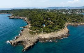 25 odalılar villa Antibes'te, Fransa. Price on request