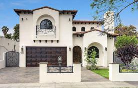 Villa – Los Angeles, Kaliforniya, Amerika Birleşik Devletleri. 2,490,000 €