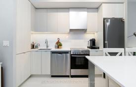 4 odalılar daire Etobicoke'de, Kanada. C$940,000