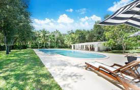 Villa – Pinecrest, Florida, Amerika Birleşik Devletleri. $1,385,000