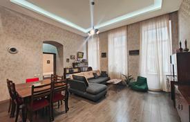 3 odalılar daire 75 m² Old Tbilisi'de, Gürcistan. $165,000