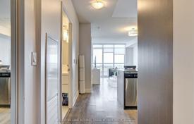 4 odalılar daire Etobicoke'de, Kanada. C$682,000