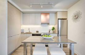 5 odalılar daire Etobicoke'de, Kanada. C$940,000
