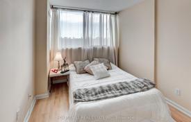 8 odalılar daire North York'da, Kanada. C$792,000