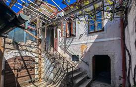 4 odalılar şehir içinde müstakil ev 104 m² Primorje-Gorski Kotar County'da, Hırvatistan. 145,000 €