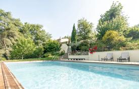 12 odalılar villa Murs (Provence - Alpes - Cote d'Azur)'da, Fransa. 1,250,000 €