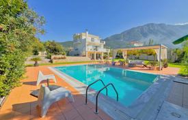 4 odalılar villa 370 m² Kalamata'da, Yunanistan. 1,450,000 €