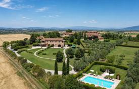 6 odalılar villa 360 m² Cortona'da, İtalya. 1,300,000 €