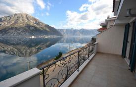 4 odalılar villa 235 m² Kotor city'da, Karadağ. 855,000 €