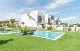 3 odalılar yazlık ev 175 m² Torrevieja'da, İspanya. 350,000 €