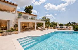 7 odalılar villa Antibes'te, Fransa. 1,750,000 €