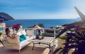 5 odalılar villa 200 m² Kalkan'da, Türkiye. 722,000 TRY haftalık