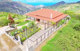 3 odalılar villa 270 m² Mora'da, Yunanistan. 280,000 €