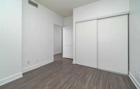 5 odalılar daire Etobicoke'de, Kanada. C$830,000