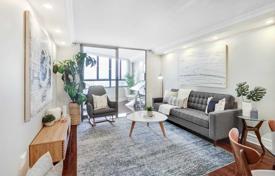 2 odalılar daire Queens Quay West'da, Kanada. C$838,000