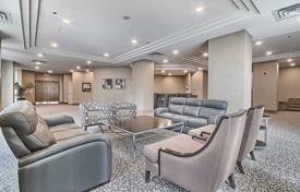 1 odalılar daire Yonge Street'da, Kanada. C$767,000