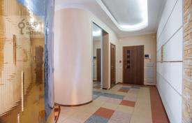 4 odalılar daire 130 m² Moscow'da, Rusya. $680 haftalık