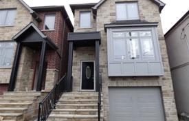 Şehir içinde müstakil ev – Portland Street, Toronto, Ontario,  Kanada. C$1,660,000