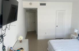 1 odalılar kondominyumda daireler 81 m² Hallandale Beach'da, Amerika Birleşik Devletleri. $369,000