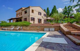 Villa – Marche, İtalya. 1,100,000 €