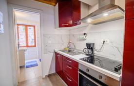 1 odalılar daire 30 m² Umag'da, Hırvatistan. 161,000 €