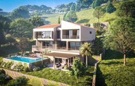 Arsa Krstac'da, Karadağ. 948,000 €